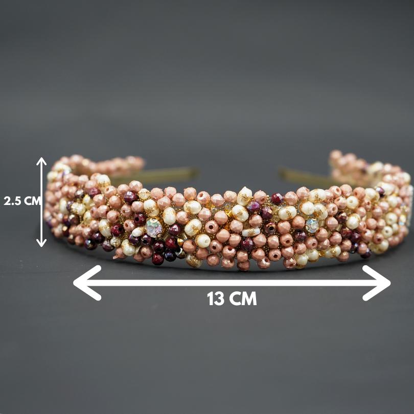 عصابة شعر زفاف باللون البيج مع اللؤلؤ والماس