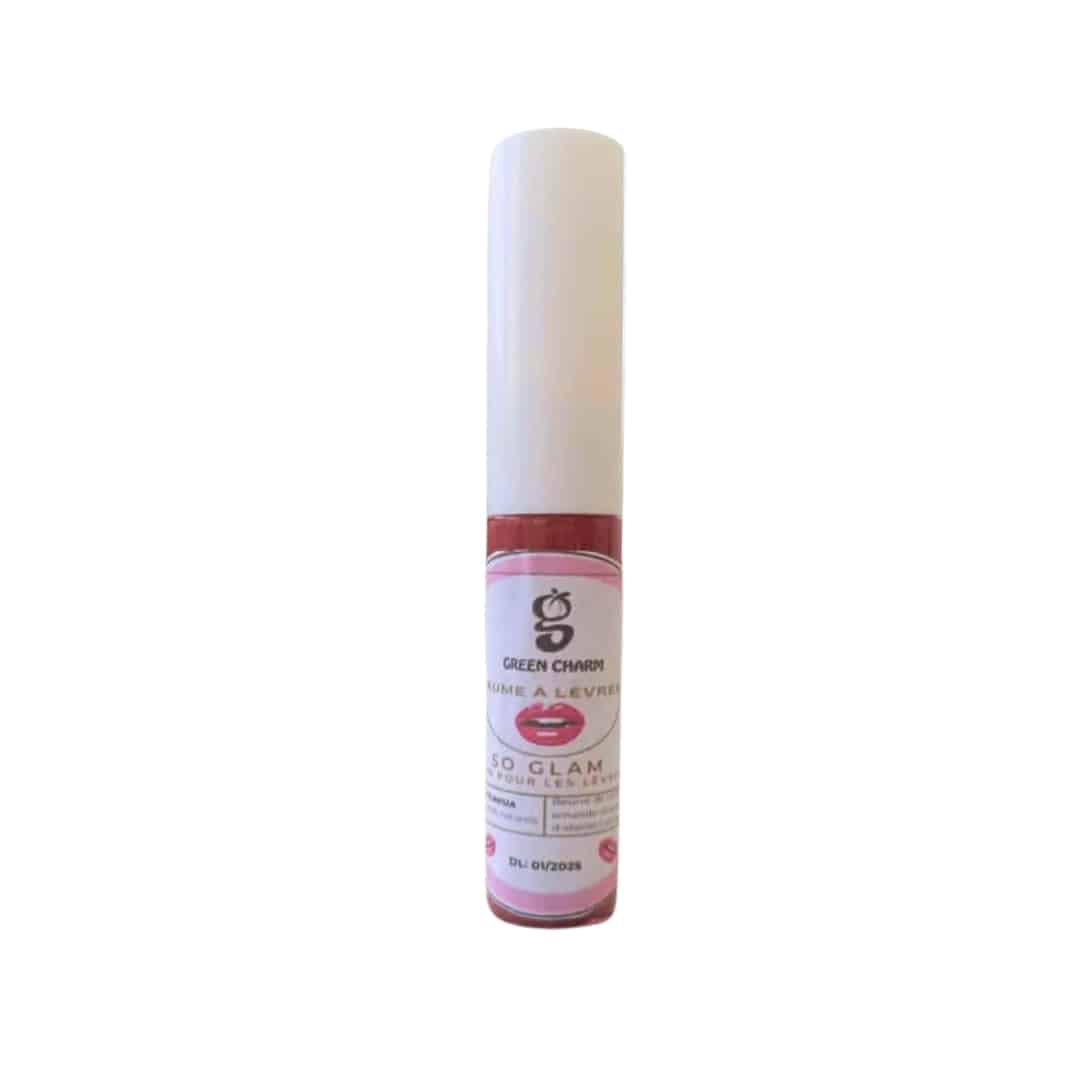 Nourishing and repairing lip balm based on shea butter or honey