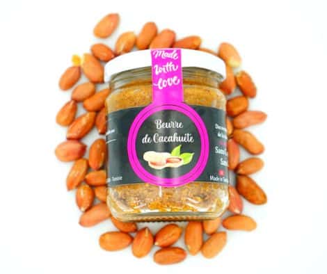 Beurre de cacahuète fait maison naturel et sans sucre ajouté