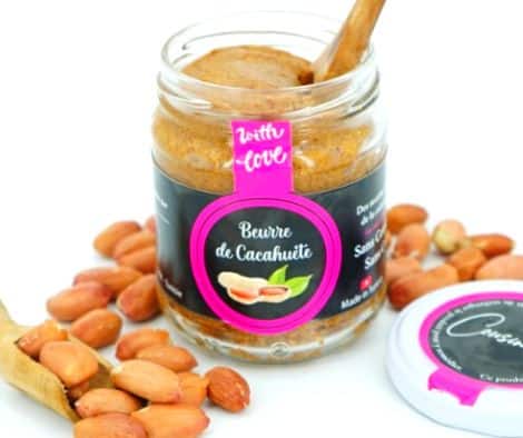 Beurre de cacahuète fait maison naturel et sans sucre ajouté