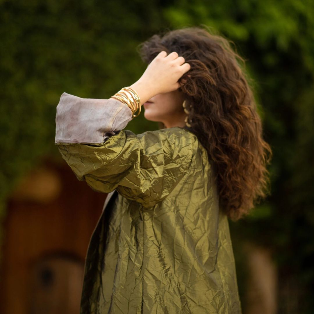 Kimono réversible avec broderie sur le col "Les Rêves de la Ville"