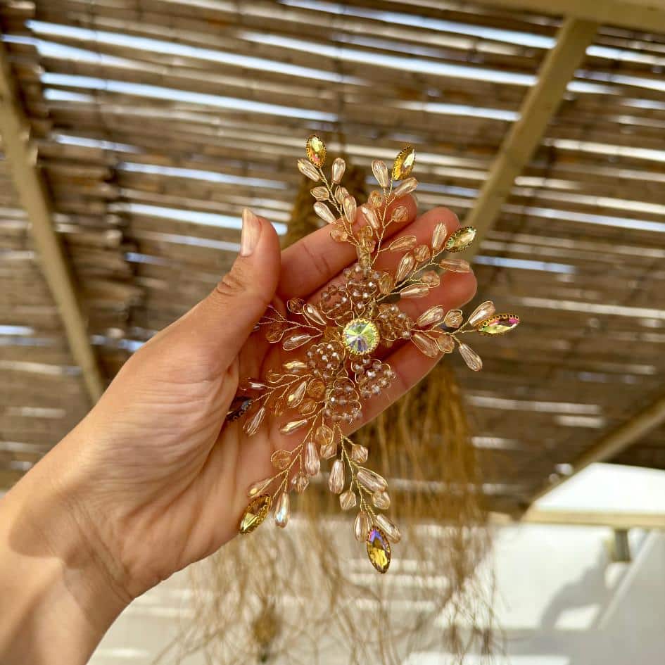 Accessoire de cheveux mariage doré avec cristaux et perles