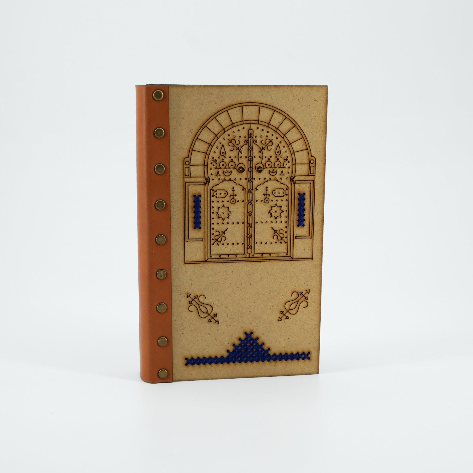 Notebook en bois et cuir avec des détails en bleu