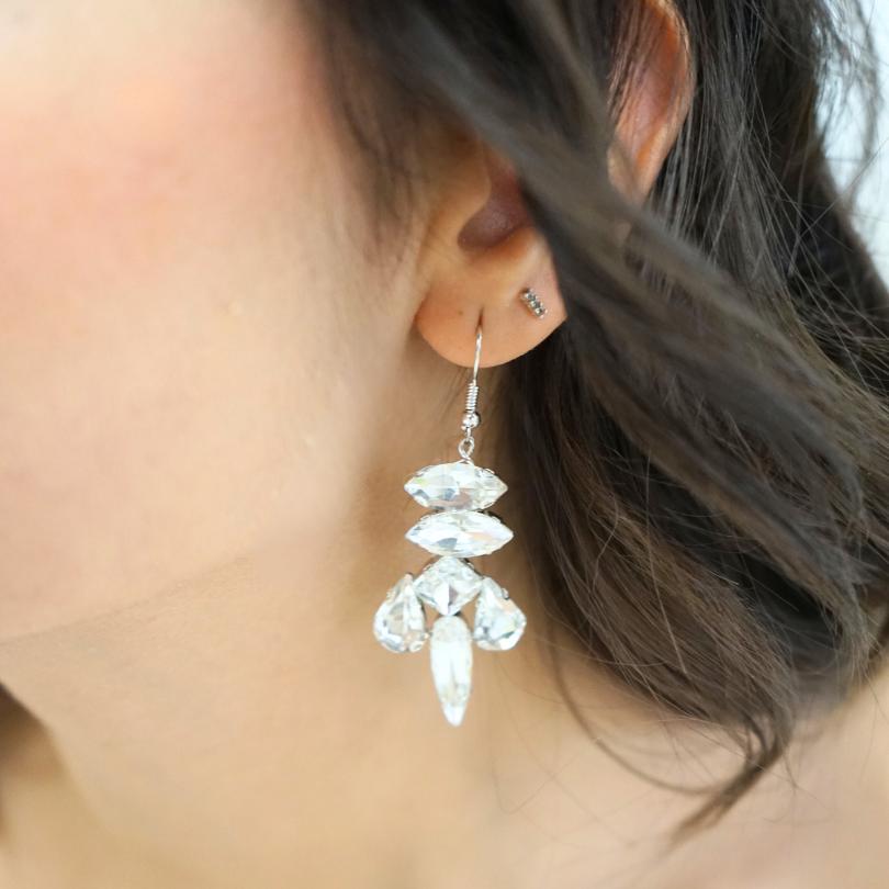 Crystal Bridal Drop Earrings Pear Teardrop Dangle Earrings Wedding Jewelry Earrings Diamond Leaf Earring