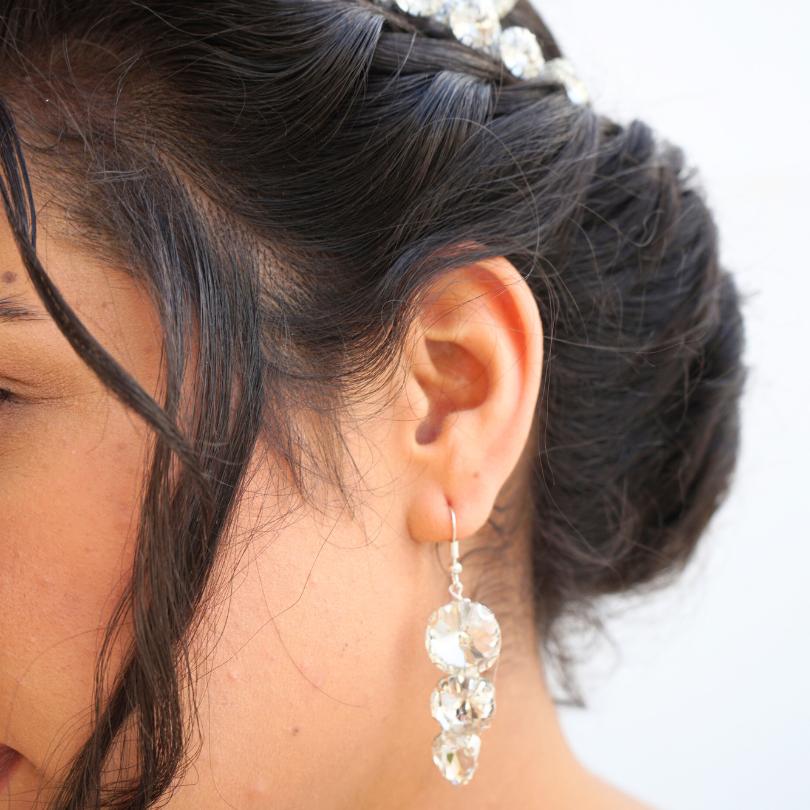 Long pearl bridal earrings, crystal and pearl earrings, cluster earrings, white wedding earrings, Lindsey earrings