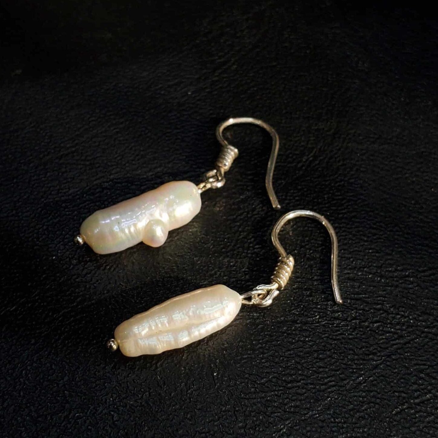 Boucles d'oreilles perle goutte d'eau en argent 925 – Disponibles en blanc et rose (1,8 cm)