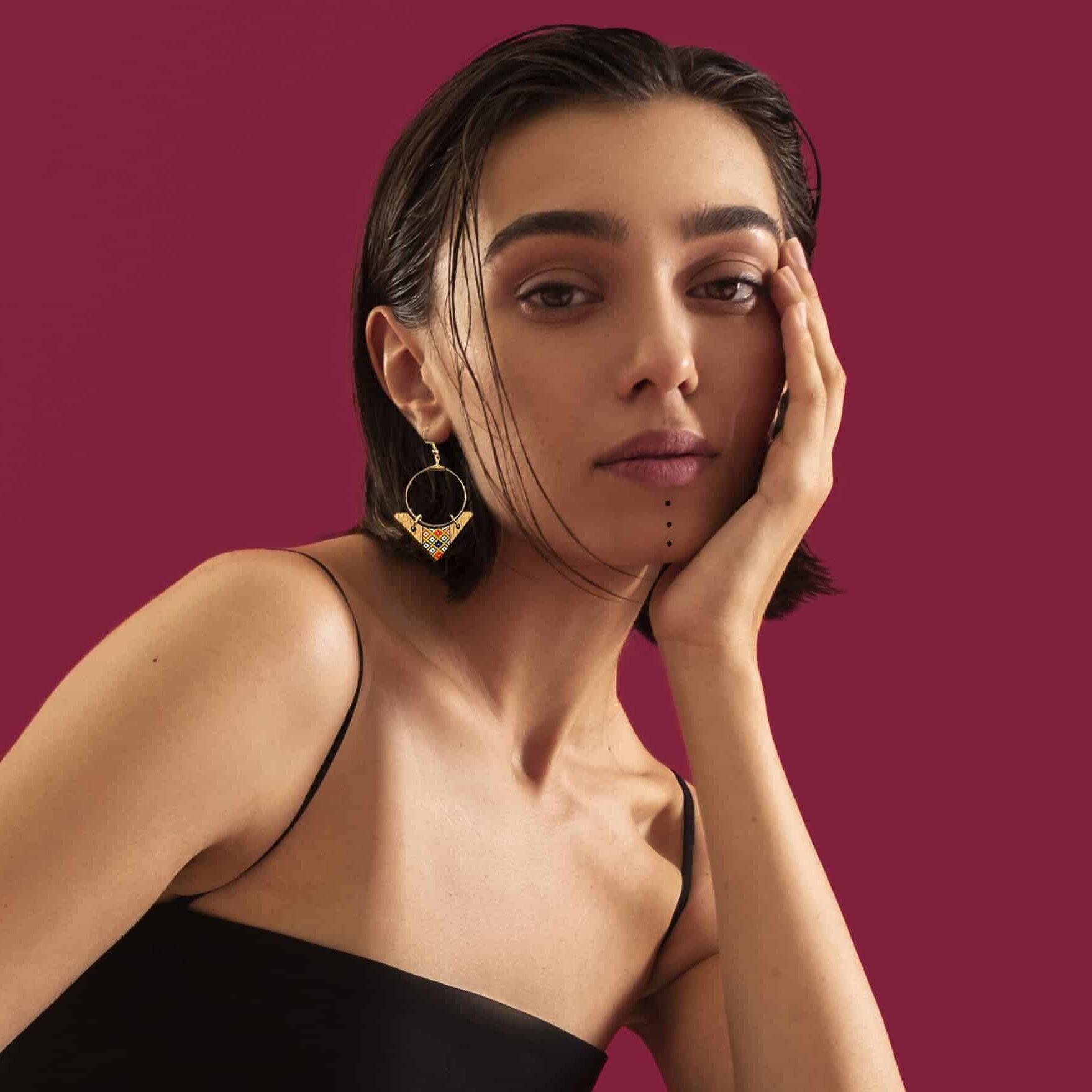 Berber "Douiret" earrings – Wood, Resin & Brass