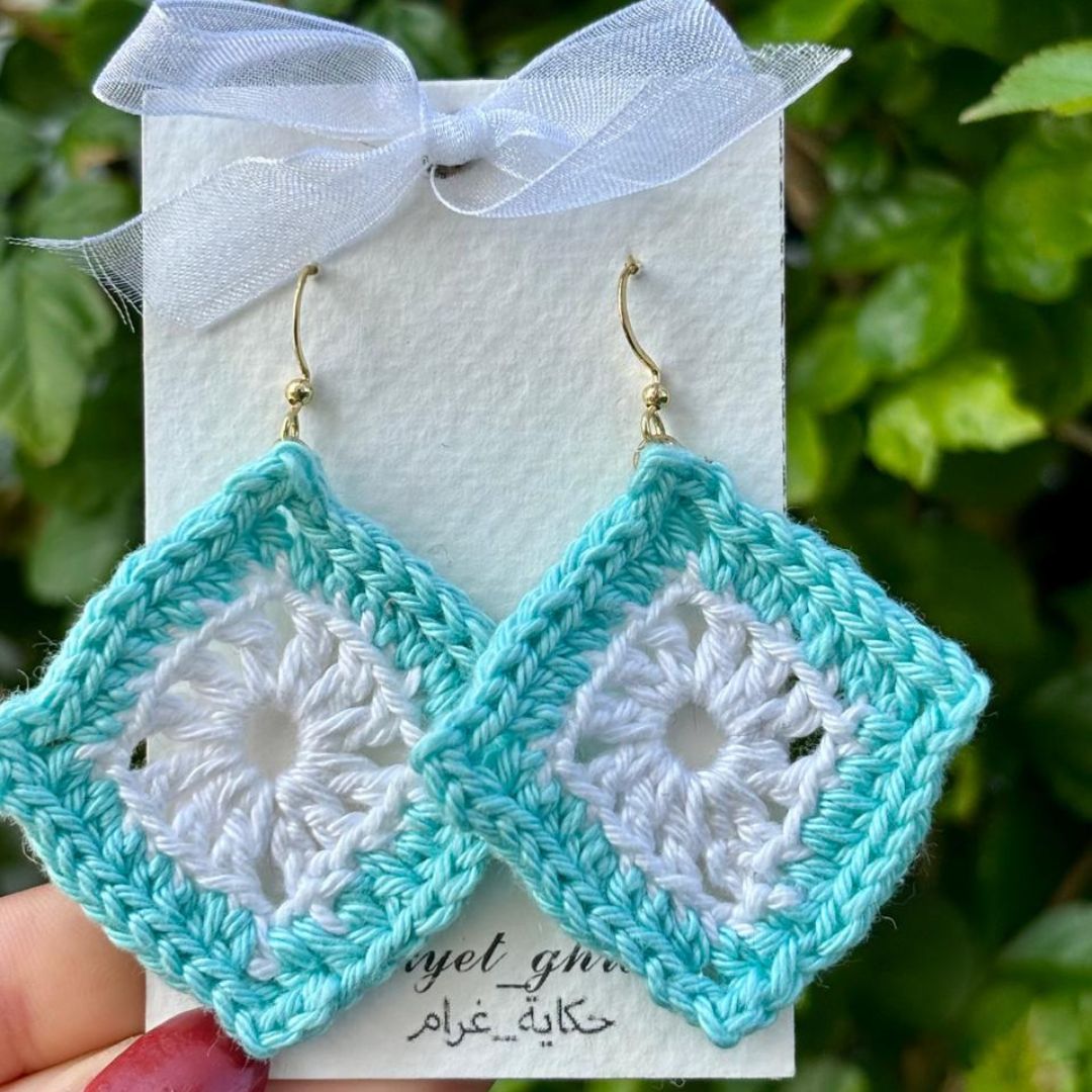 Boucles d’oreilles en crochet motif Granny