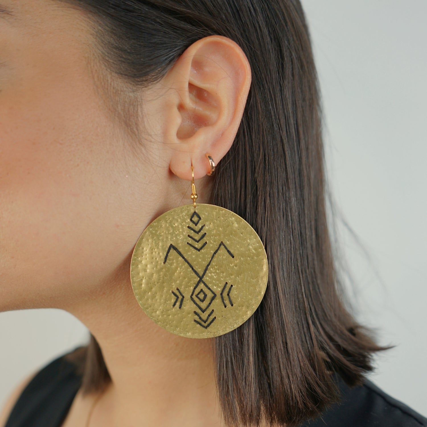 Boucles d’oreilles en cuivre motif berbère