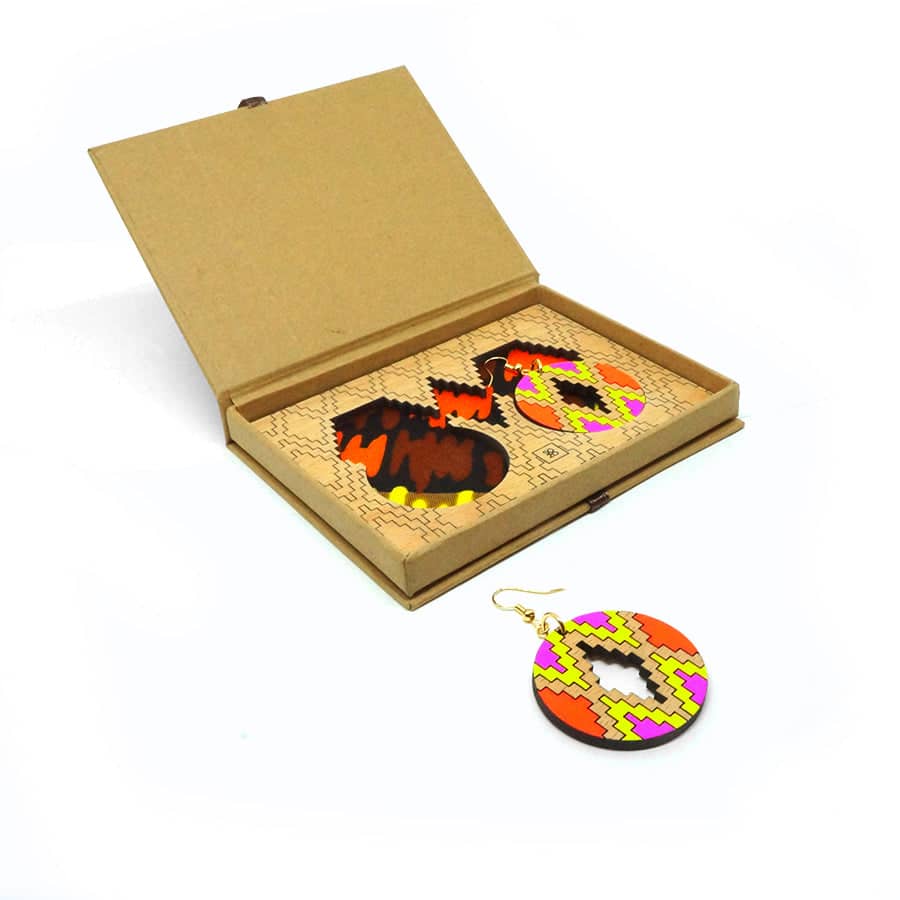 أقراط بربرية "مرغوم إيكلا" - خشب وأكريليك