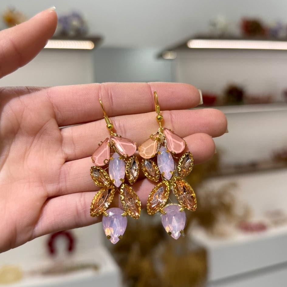 Boucles d’oreilles bohème chic en strass couleur saumon