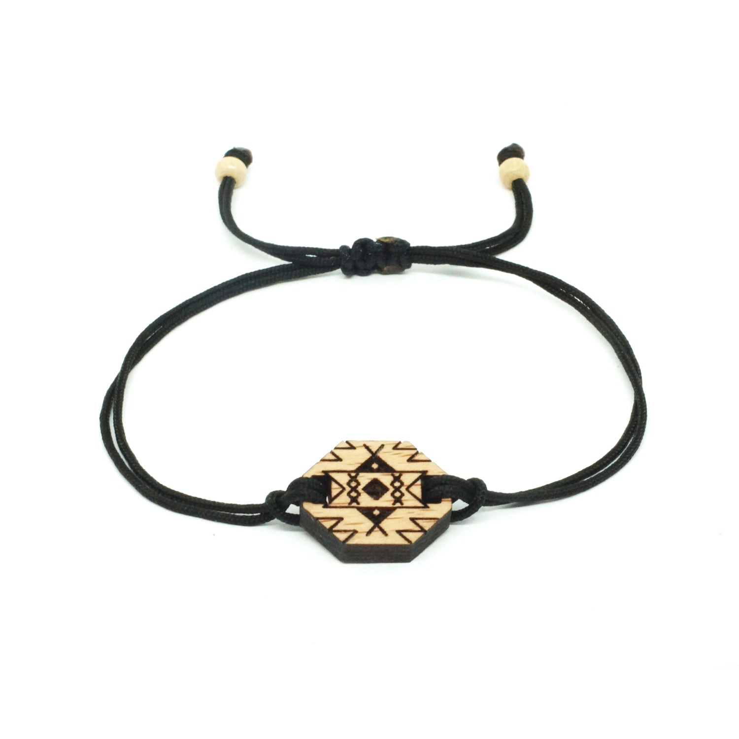 Berber bracelet in adjustable cord with solid wood pendant