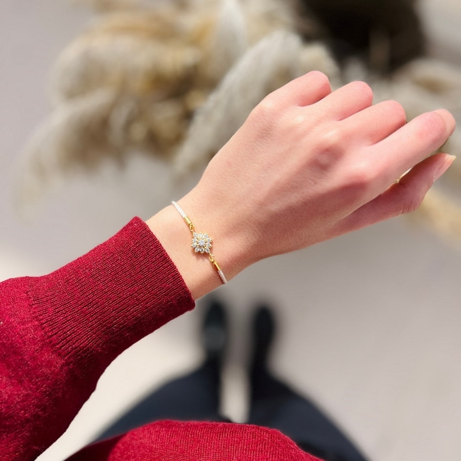 Bracelet fleur dorée 100% fait-main