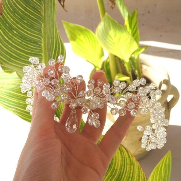 White hair pin, branch model