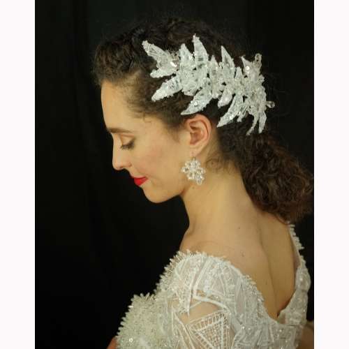 Bridal brooch, Swarovski model with guipure