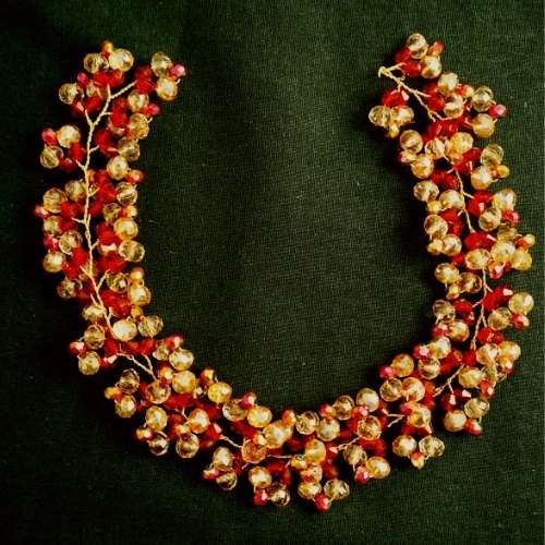 Red/gold brooch, grape model