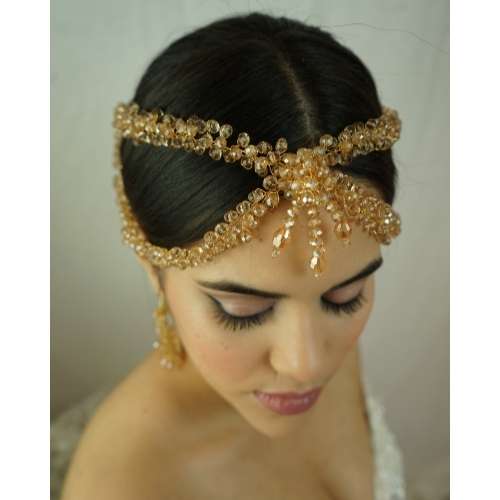 Gold bridal brooch, Indian model
