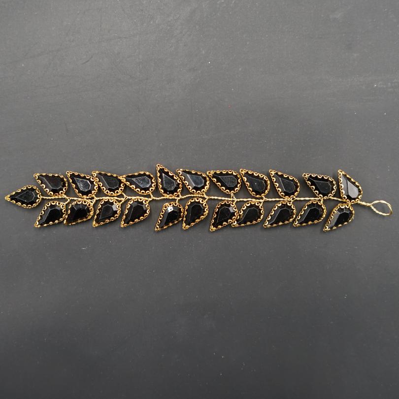 Black crystal brooch, black wedding hair vine, black hair jewelry, for bridesmaid, handmade jewelry