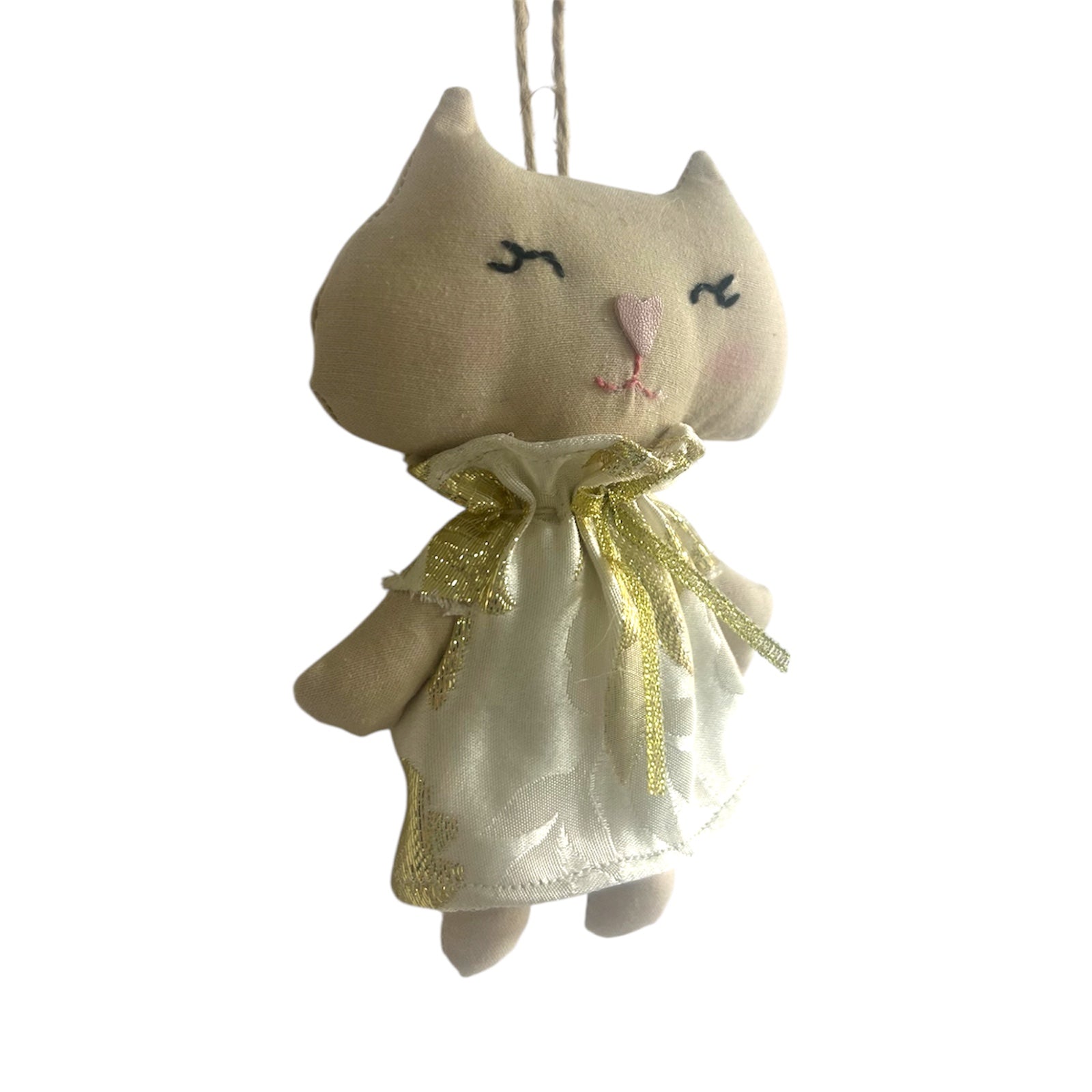 Doudou chat artisanal avec robe