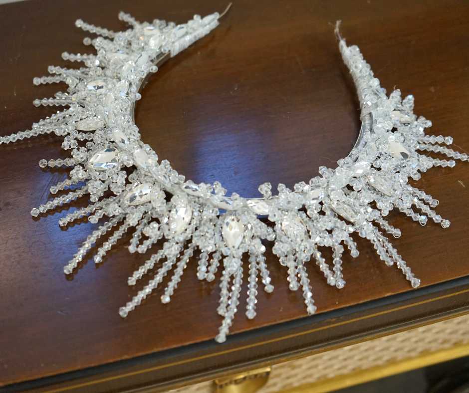 White bridal crown, Sun model