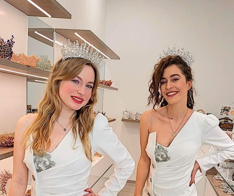 White bridal crown. Floral model