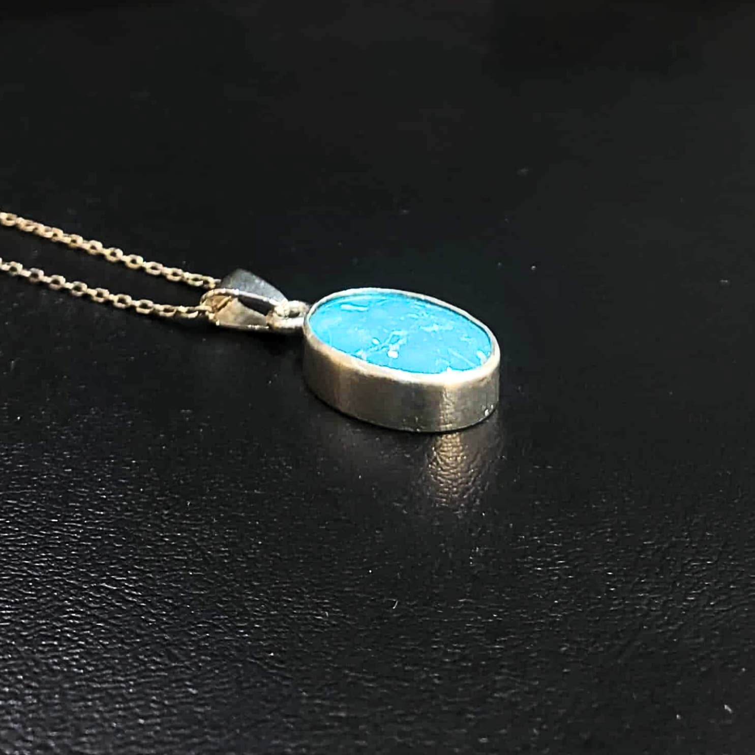 Collier en argent avec pendentif turquoise véritable (45 cm)
