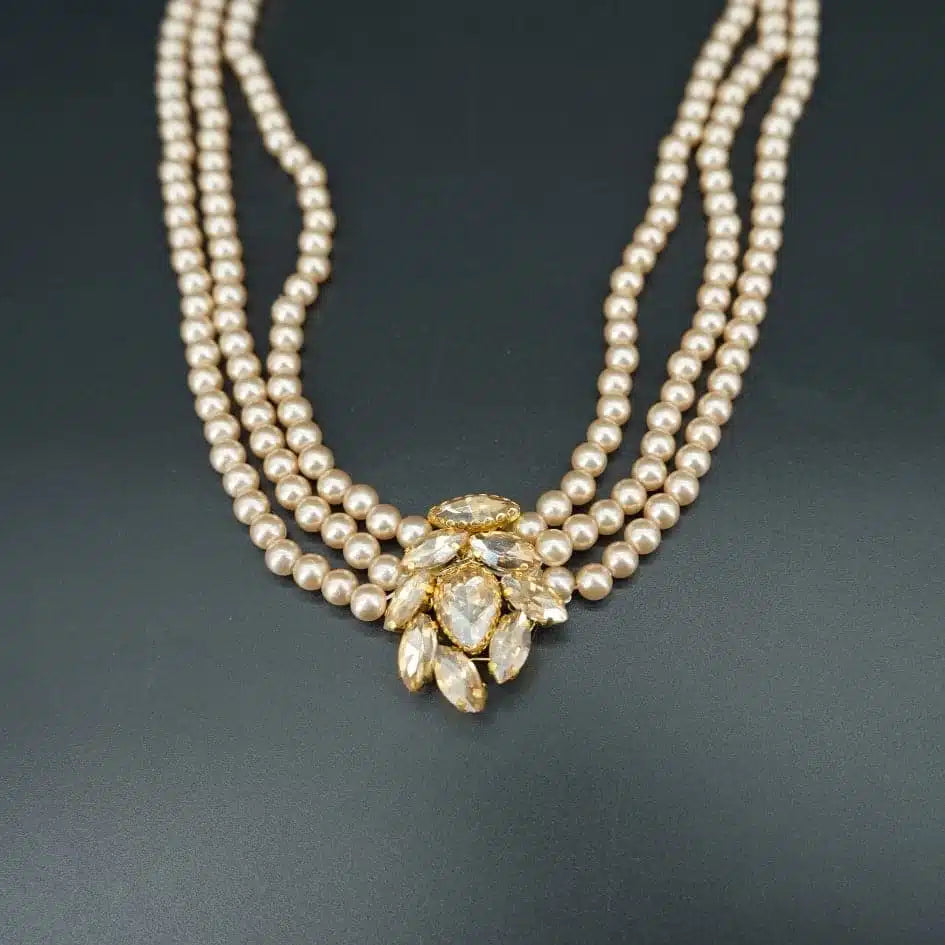 Collier de mariage en perles et strass dorés – Accessoire glamour