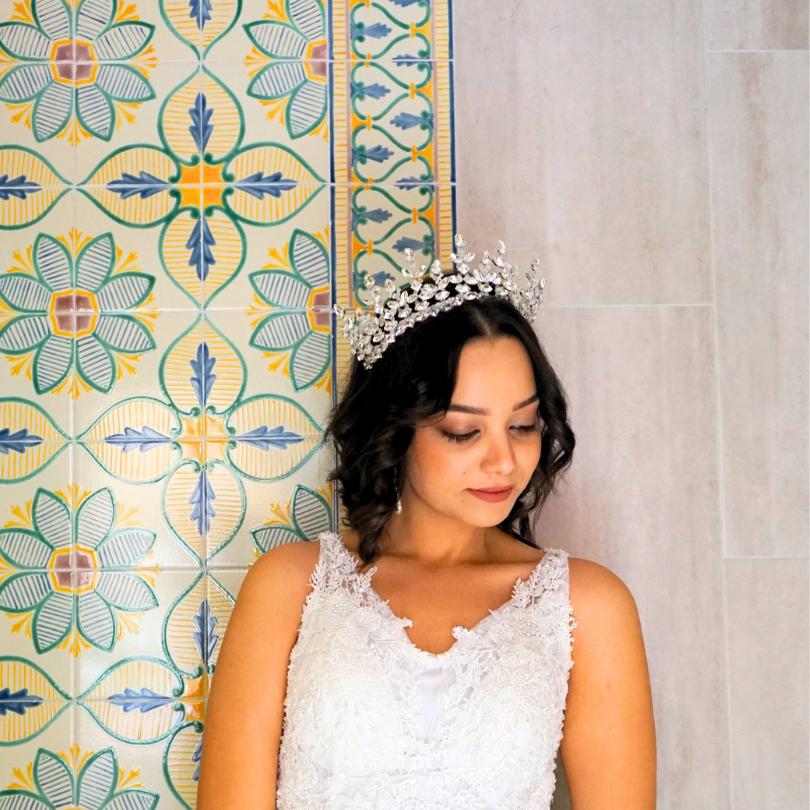 White wedding crown, baroque crystal tiara crown, wedding tiara bridal crown, flower girl tiara, prism tiara, tiara for women, white tiara, queen crown