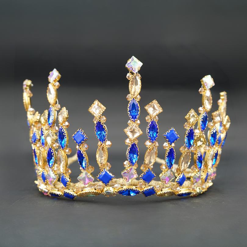 Blue crystal baroque crown, Victorian sapphire tiara, blue crown, royal blue cosplay tiara, blue bridal crystal crown