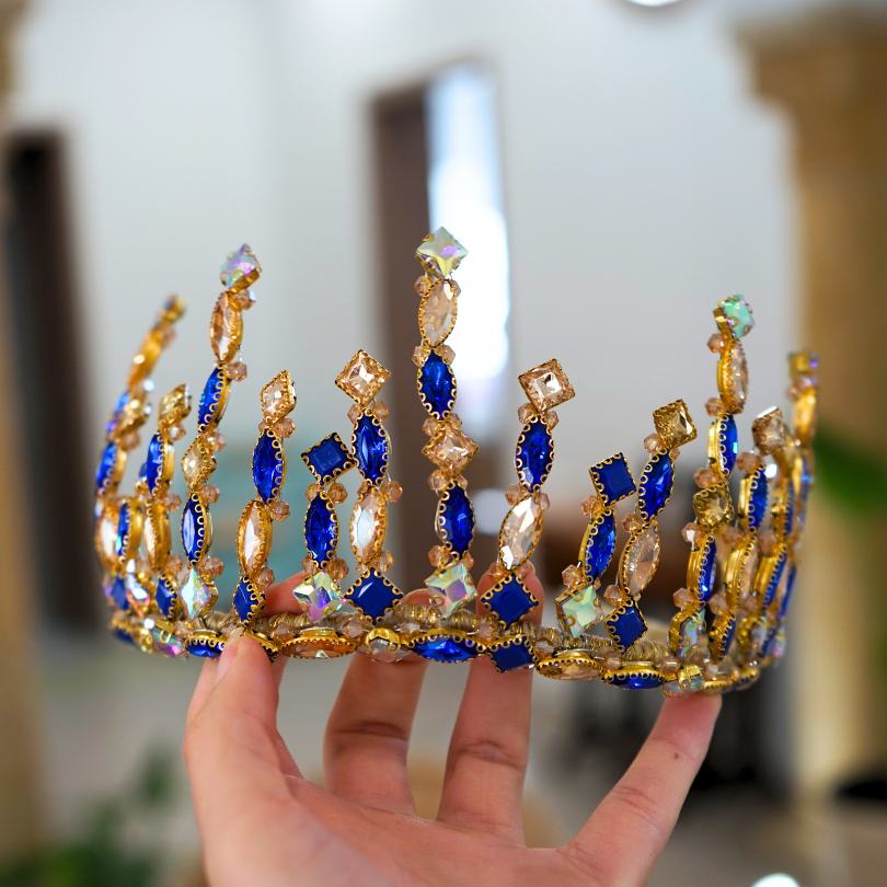 Blue crystal baroque crown, Victorian sapphire tiara, blue crown, royal blue cosplay tiara, blue bridal crystal crown