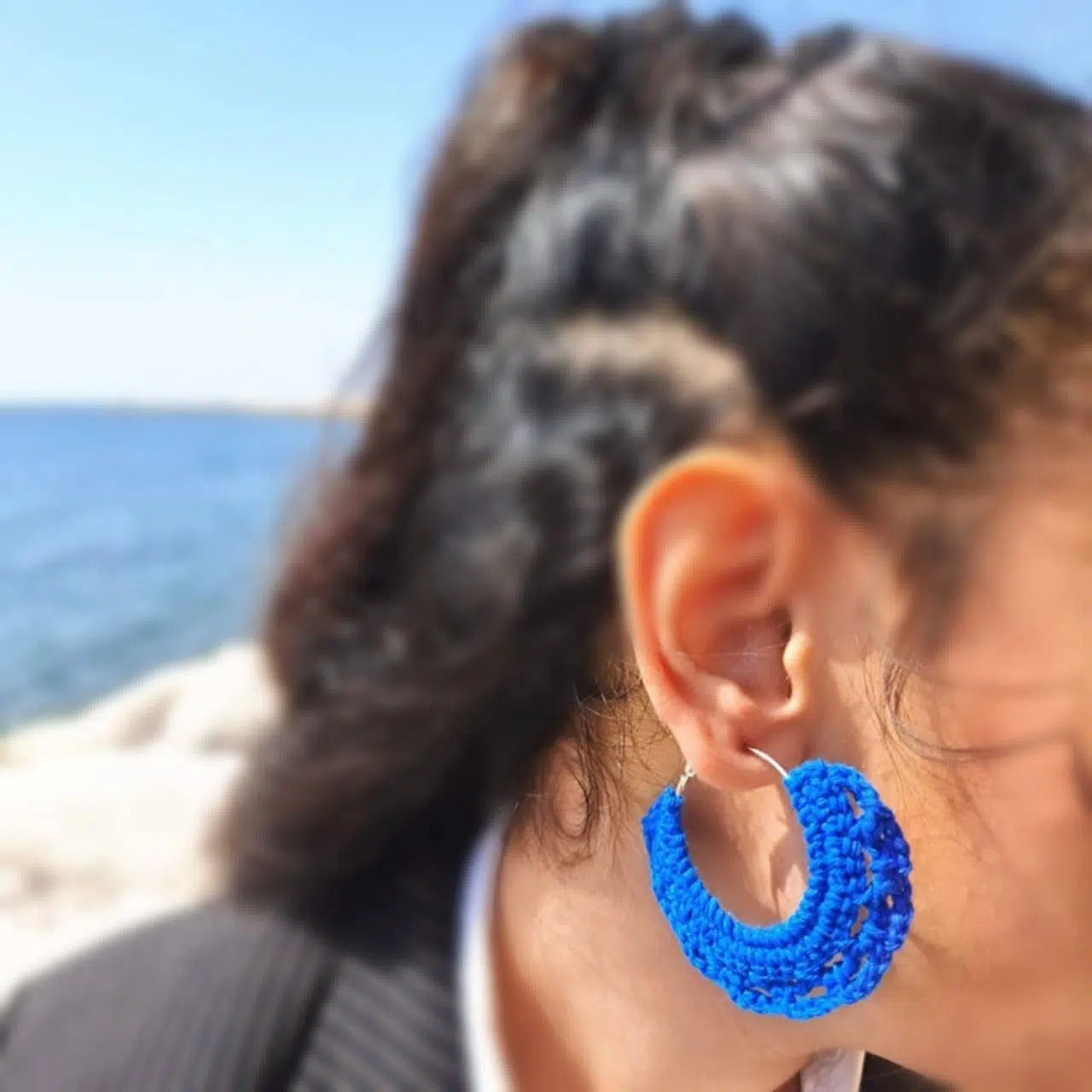 Créoles au crochet en coton et argent