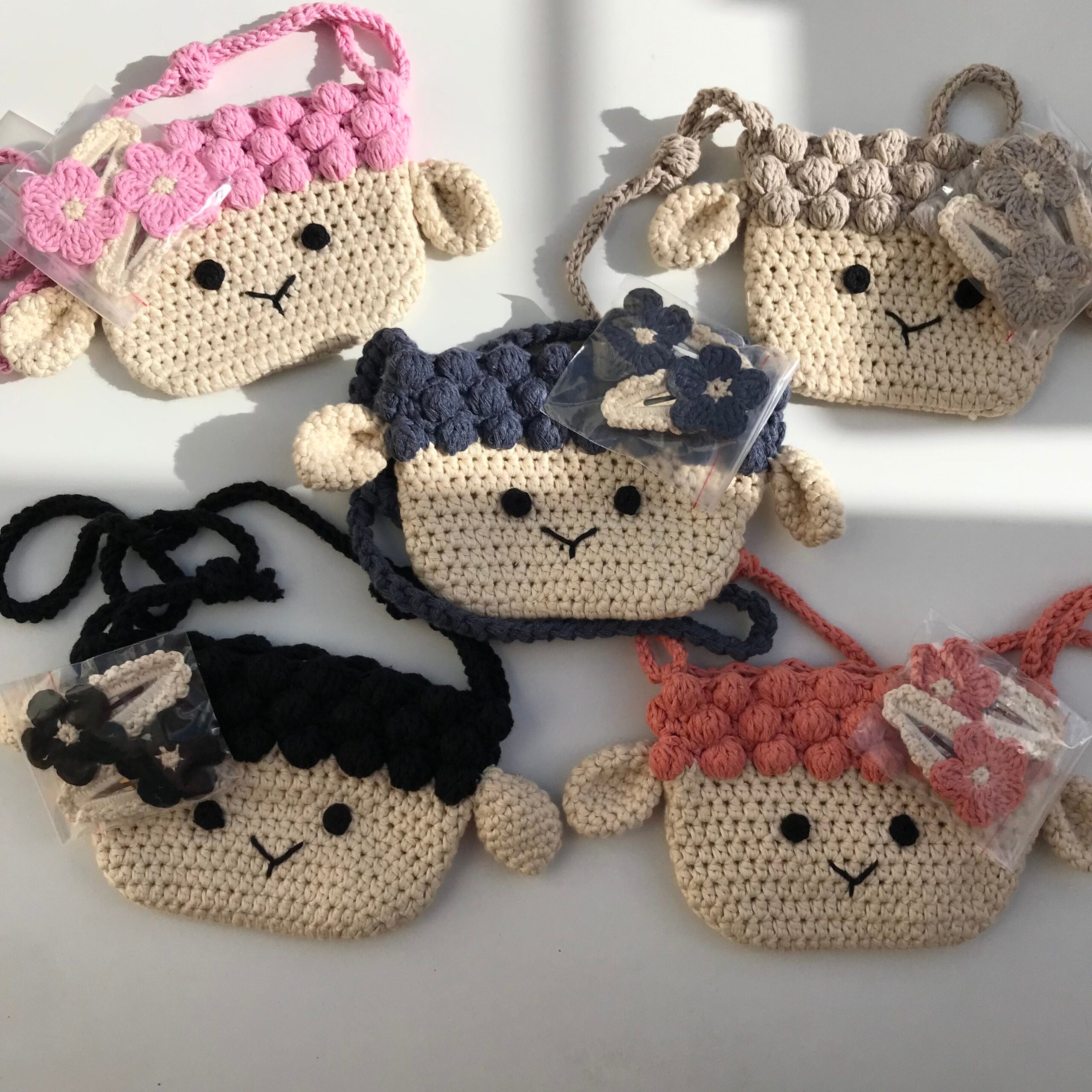 Crochet sheep bag with shoulder strap for children