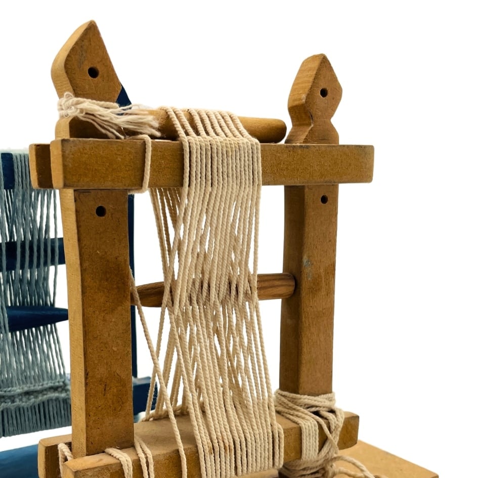 Pièce décoratif, outil de tissage artisanal 16 cm x 14 cm