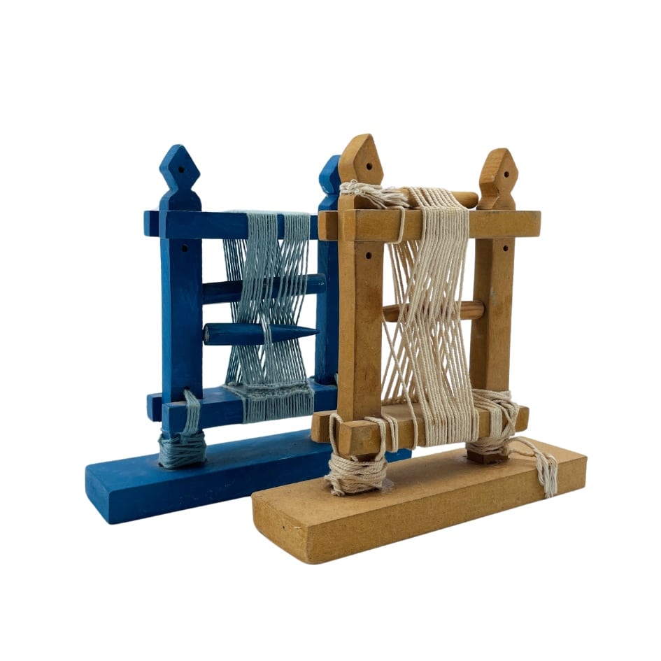 Decorative piece, craft weaving tool 16 cm x 14 cm