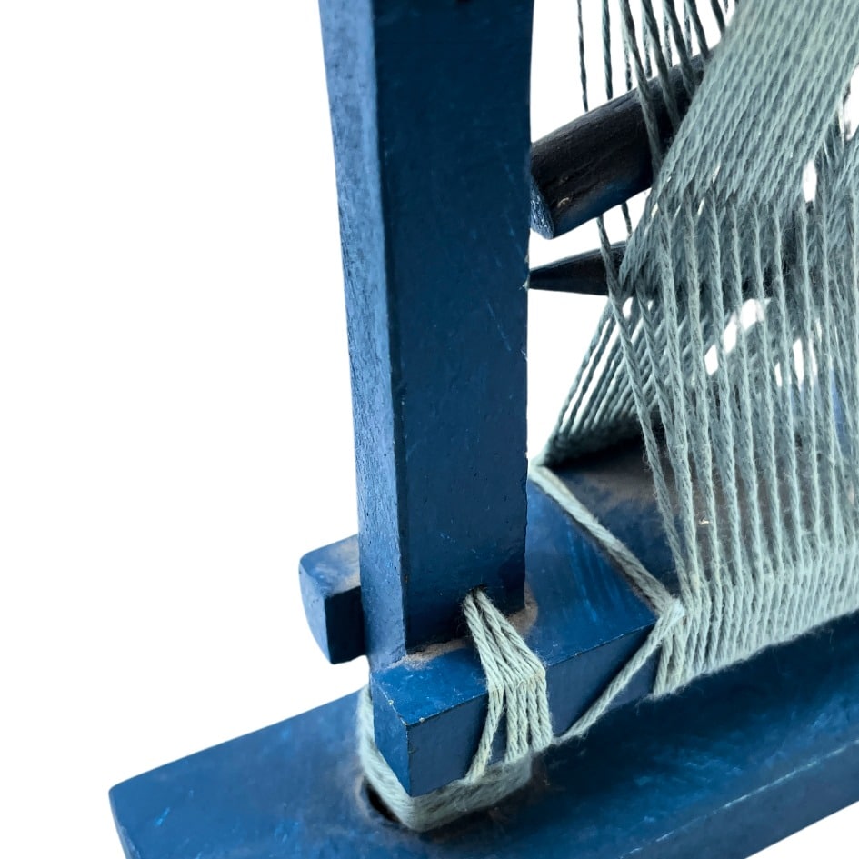 Decorative piece, craft weaving tool 16 cm x 14 cm