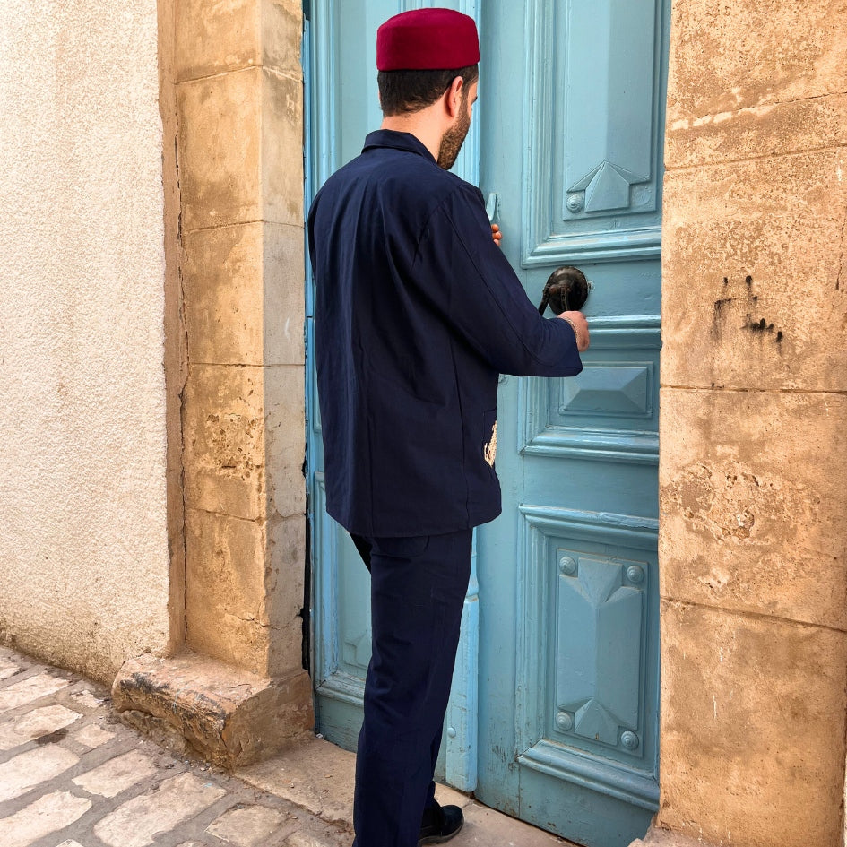 Dengri bleu brodé pour homme – Style traditionnel tunisien
