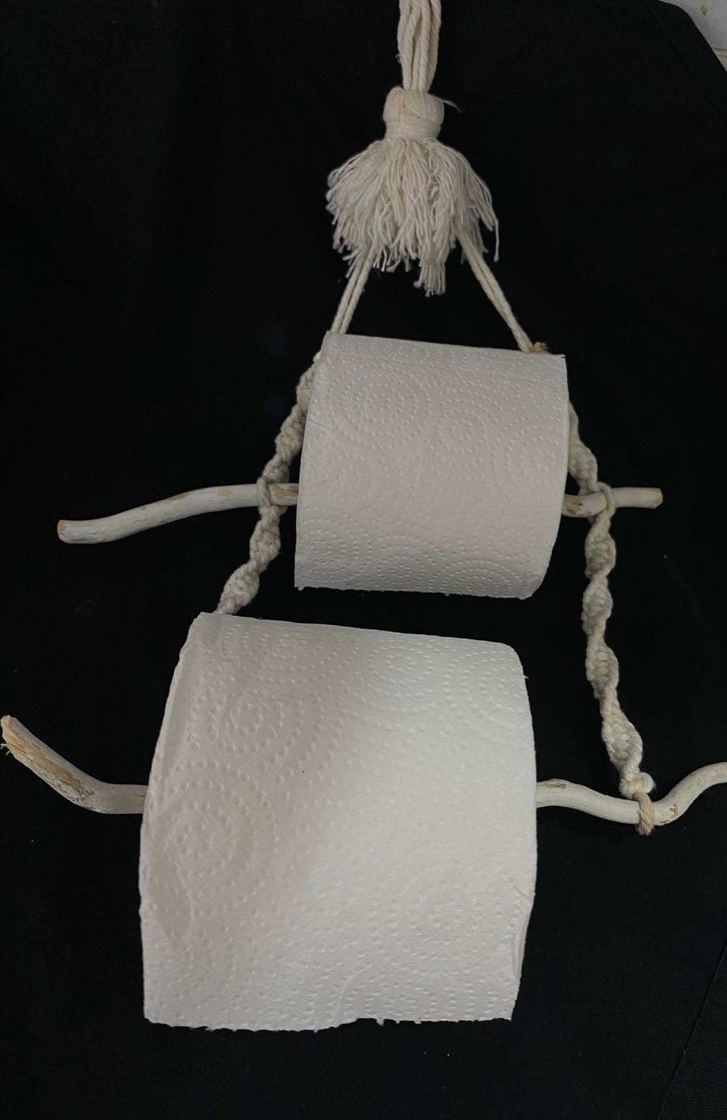Dérouleur papier toilette double en macramé : charme artisanal unique