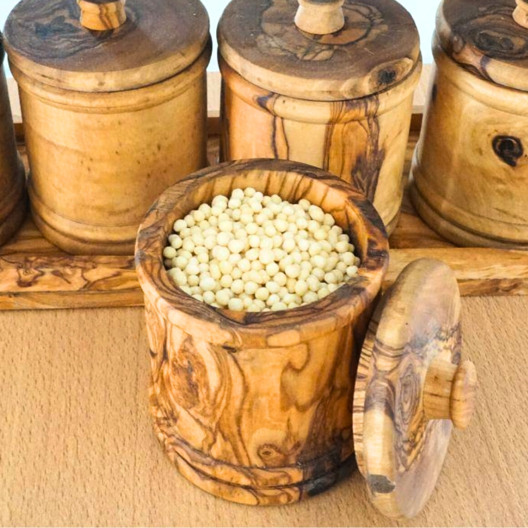 مجموعة مرطبان توابل من خشب الزيتون مع حامل