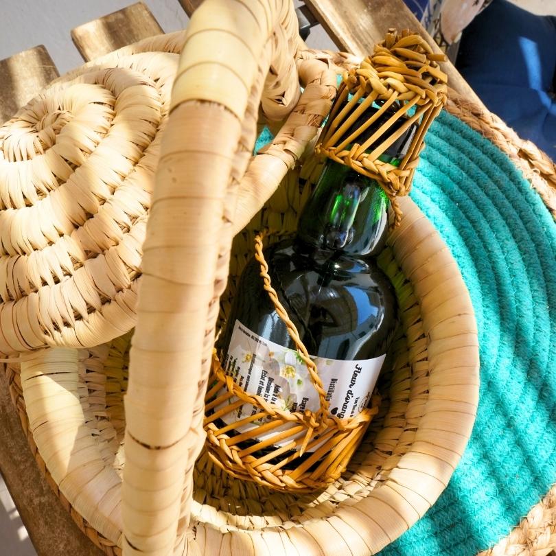 Bitter orange blossom internal use for the face