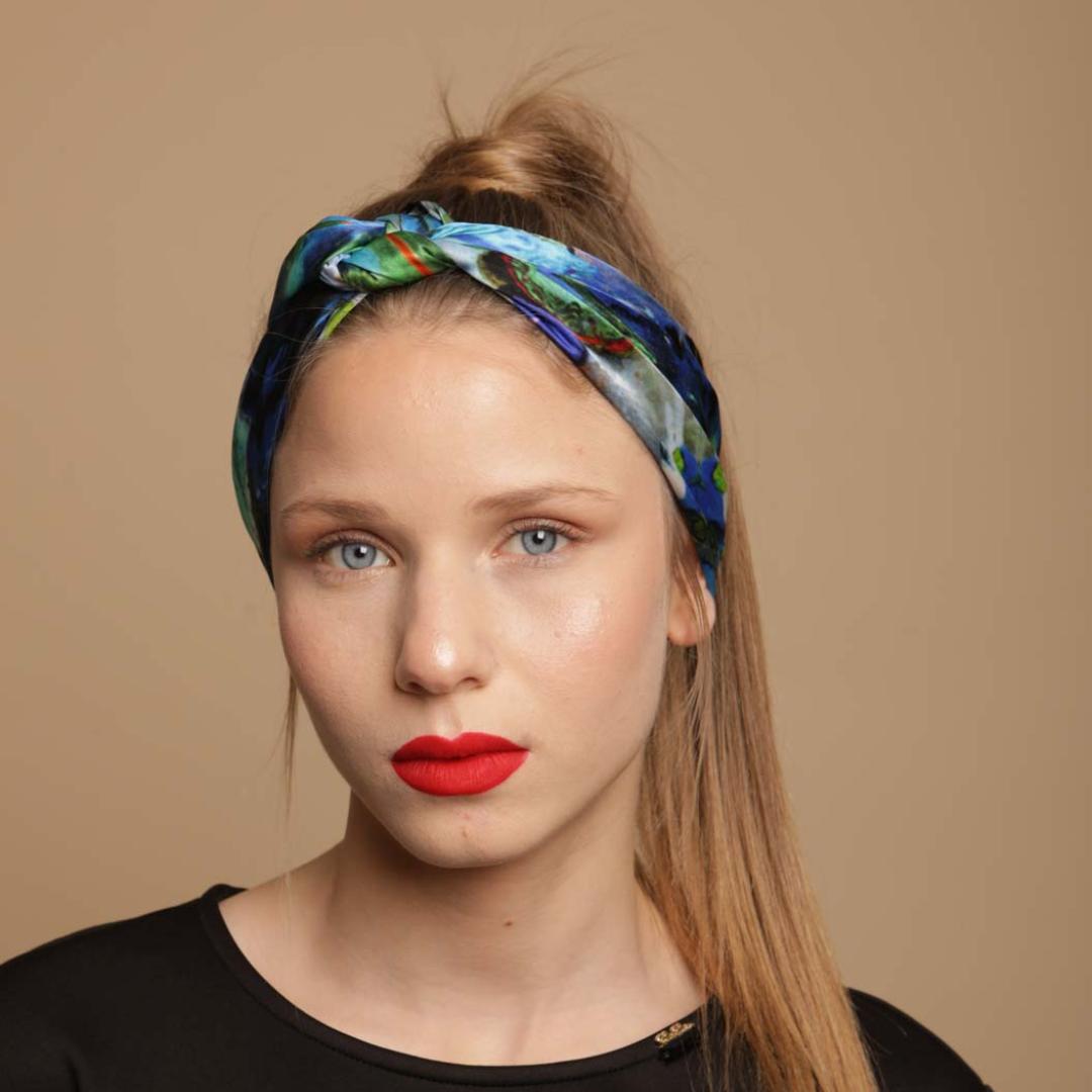 Blue natural silk scarf "Faint illusions"