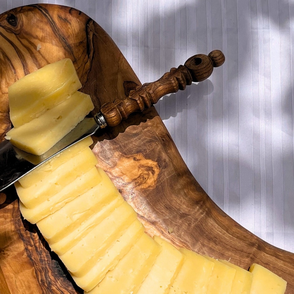 Fromage Gouda demi-selé 100% fait maison sans sdditifs (100g)