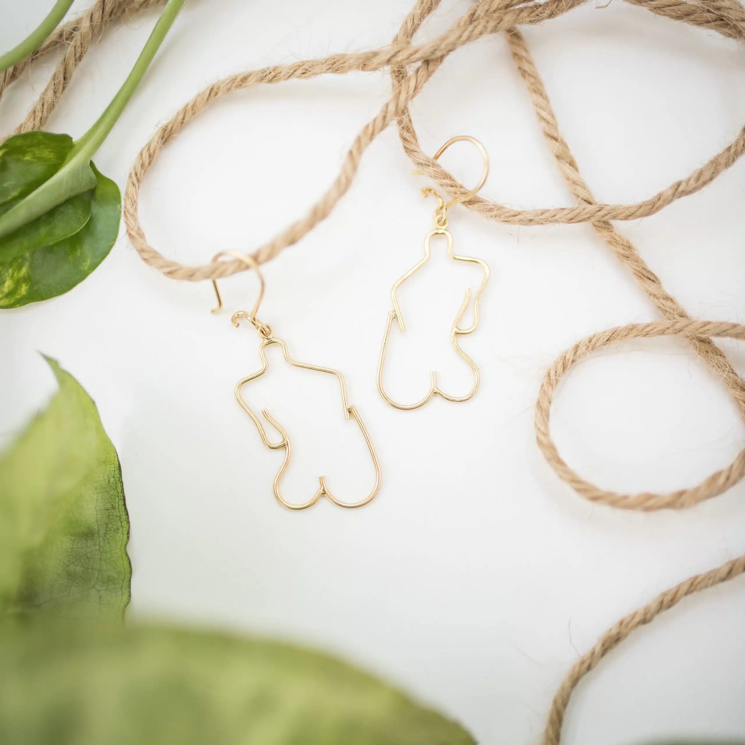 Boucles corps féminin fait main en argent 925