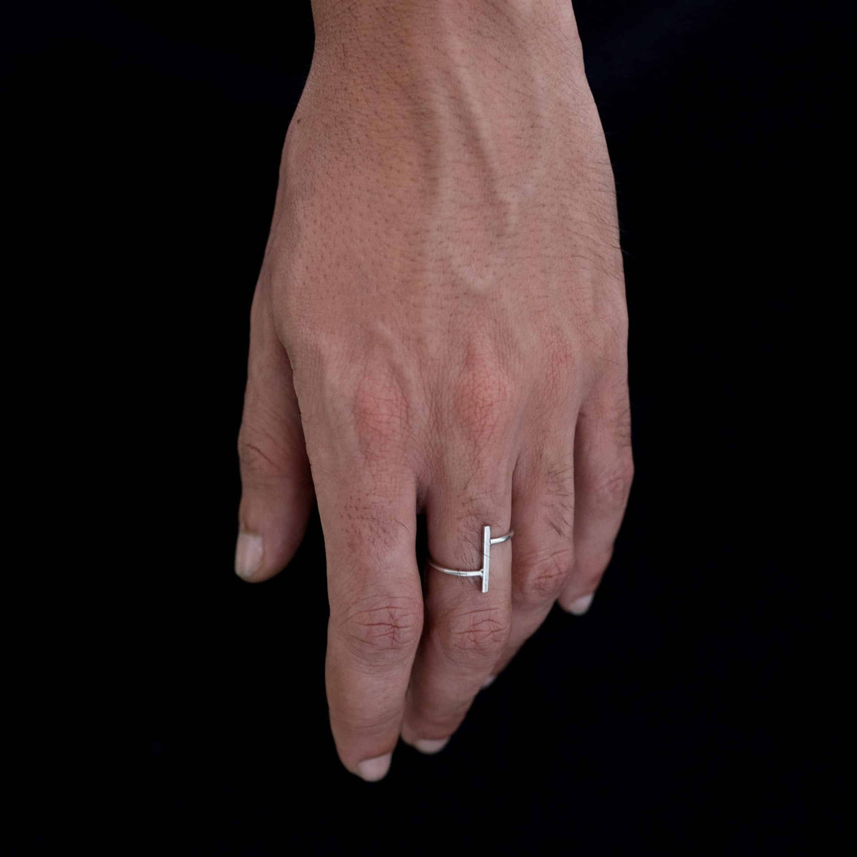 Bague minimaliste fait main en argent 925