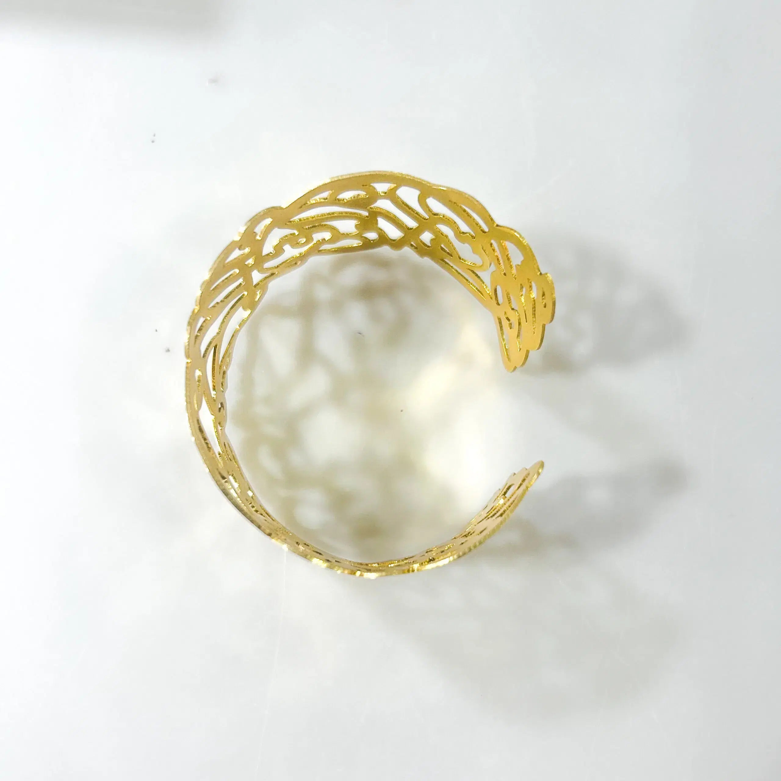 Manchette en cuivre doré thème calligraphie arabe- Coffret en bois ajouré