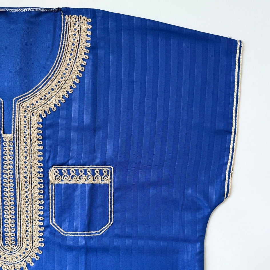 Jebba tunisienne traditionnelle bleue à broderies beiges