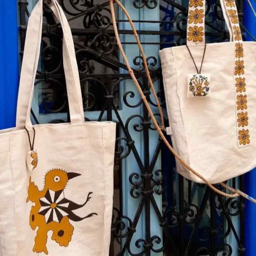 Tote Bag Fait Main, avec une Poche et Une Doublure à L'intérieur