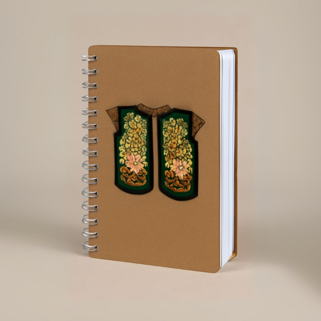 Notebook et marque page avec motif en bois