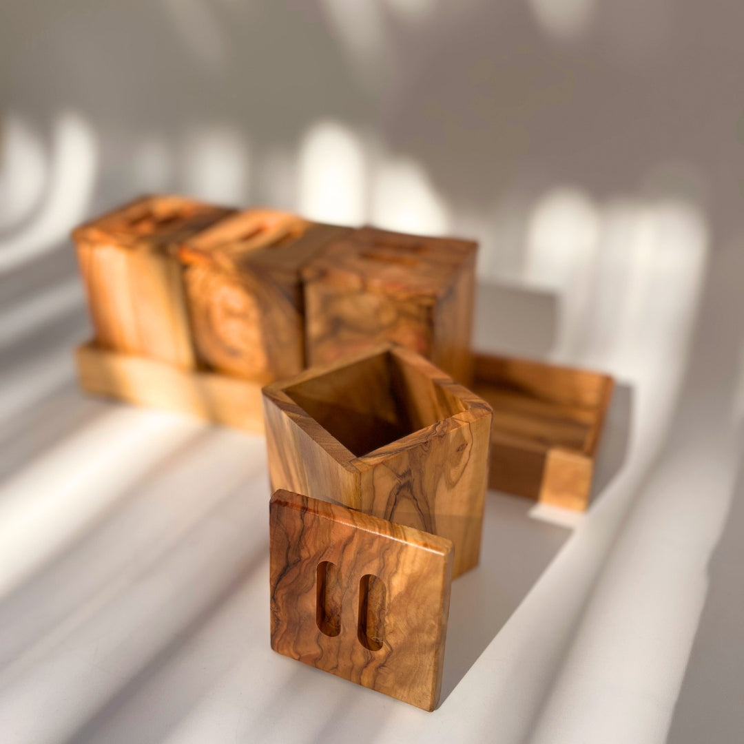 برطمانات توابل من خشب الزيتون - 3 أحجام مختلفة