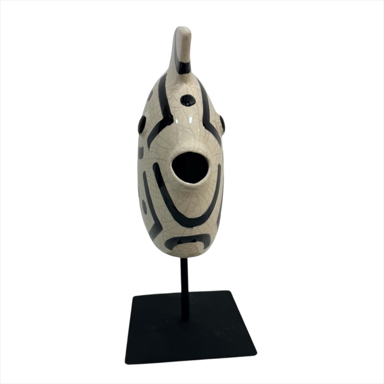 Sculpture poisson "ARTY" en céramique sur socle métallique