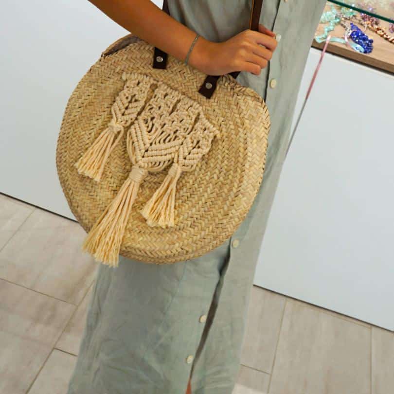 Panier rond avec anses et bandoulière en cuir marron